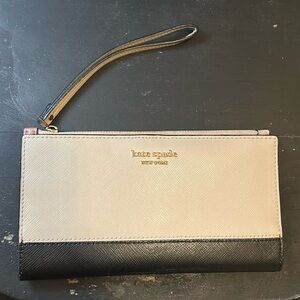 Kate Spade wristlet